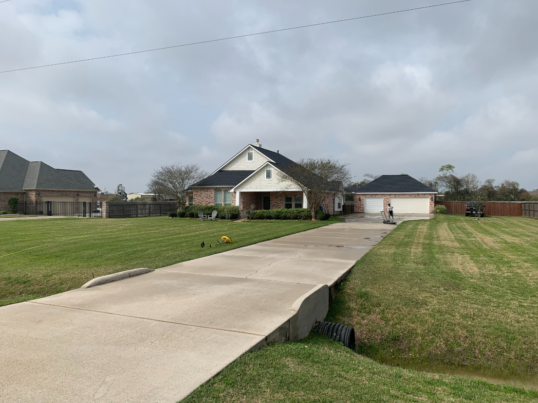 Concrete Cleaning in Mont Belvieu, TX