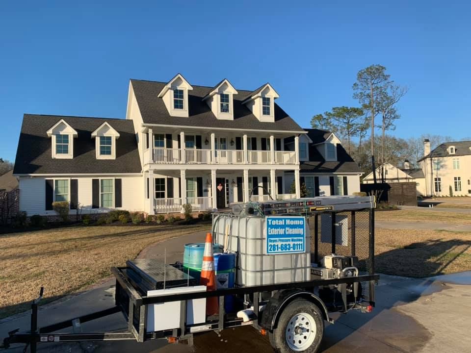 Pressure washing gallery